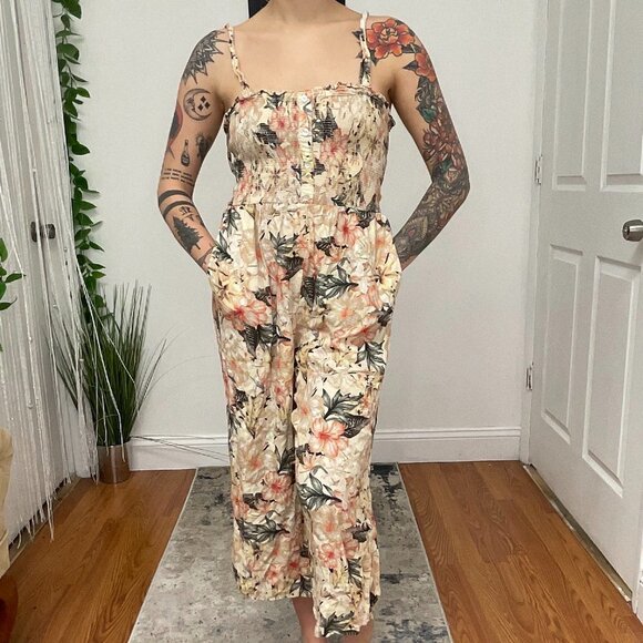 Greylin Sleeveless Floral Button-Up Smocked Romper Size M Cream/Red - Picture 1 of 5